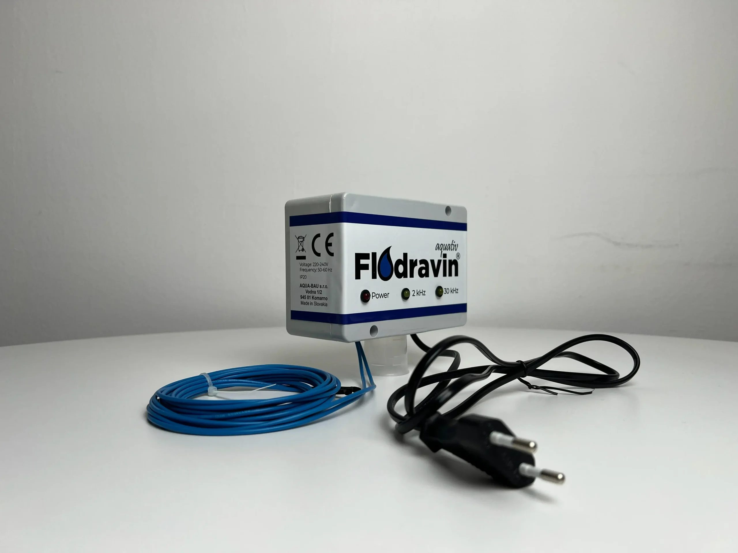 Flodravin Aquatív <span style="color:red">NORMÁL</span> elektromos vízkőképződést gátló és -mentesítő készülék